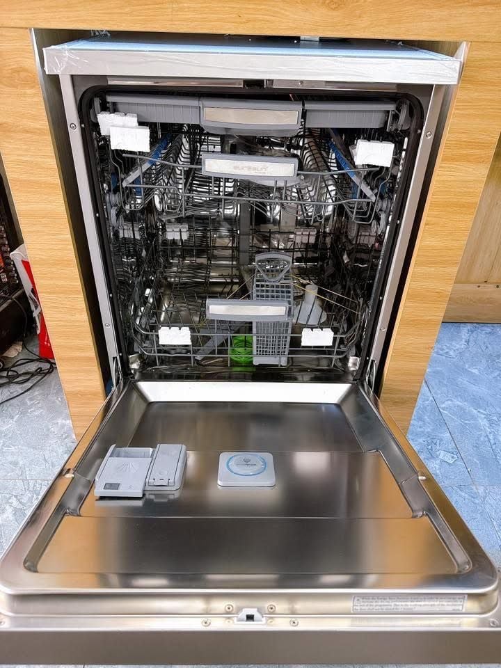 Máy rửa bát Eurosun SMS80EU16E