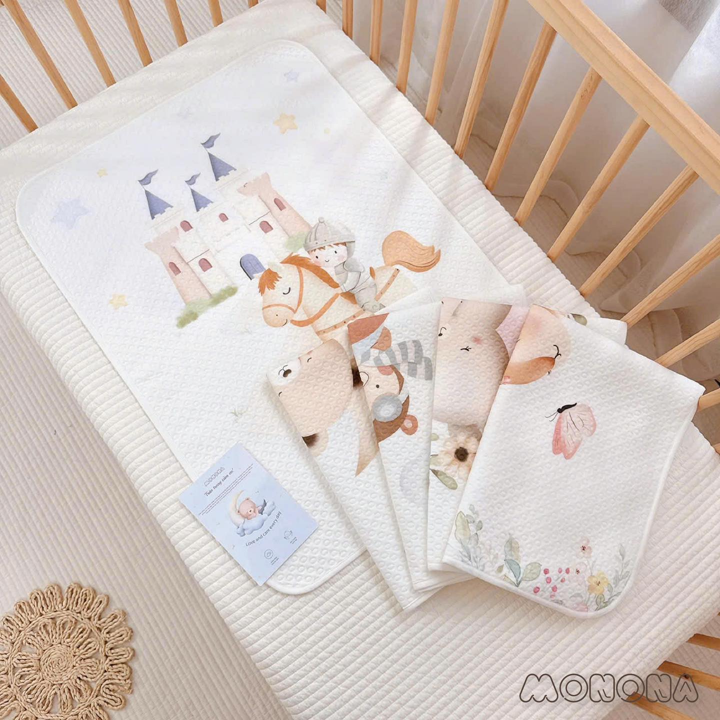 Lót Toàn Thân Monona Họa Tiết Cổ Tích XH29