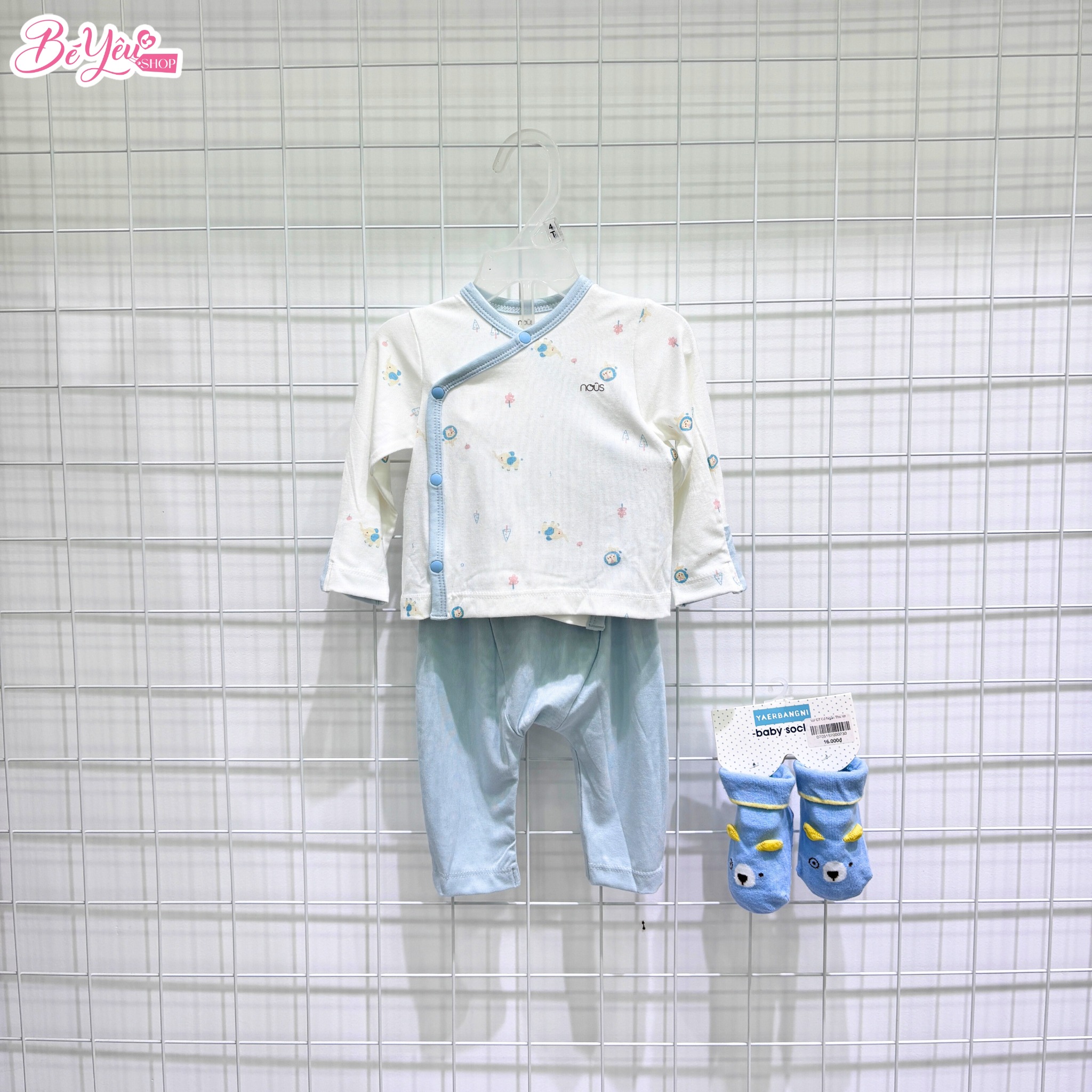 Bộ Dài Nous Áo Họa Tiết Voi Phối Quần Xanh