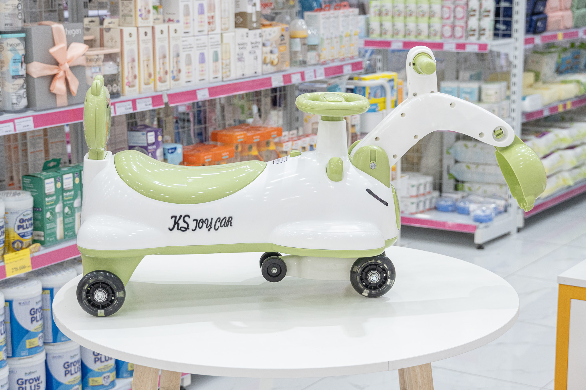 Xe Lắc OT Cẩu 2in1 Hình Thú