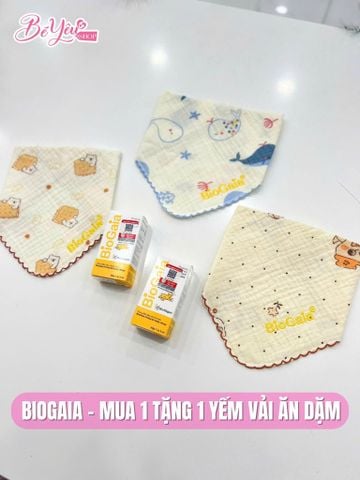 Quà Biogaia Yếm Tam Giác