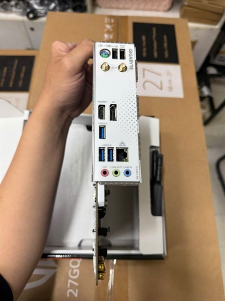 Mainboard Gigabyte B760M GAMING PLUS WIFI DDR4 BH 5/2028 2ND