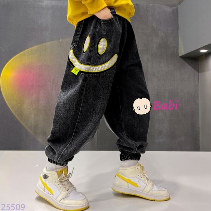  Quần Jeans Trẻ Em  Màu Trơn Thêu Mặt Cười (30kg - 47kg) 