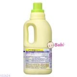  Nước Tẩy Quần Áo Màu (1000ml) 