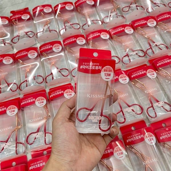  Bấm Mi Góc KISSME Perfect Micro Eyelash Curler 
