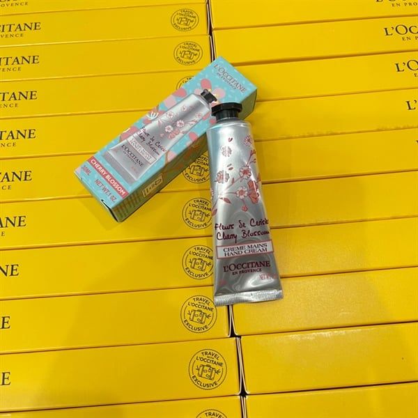  L'OCCITANE Kem Dưỡng Da Tay 30ml - Cherry Blossom 