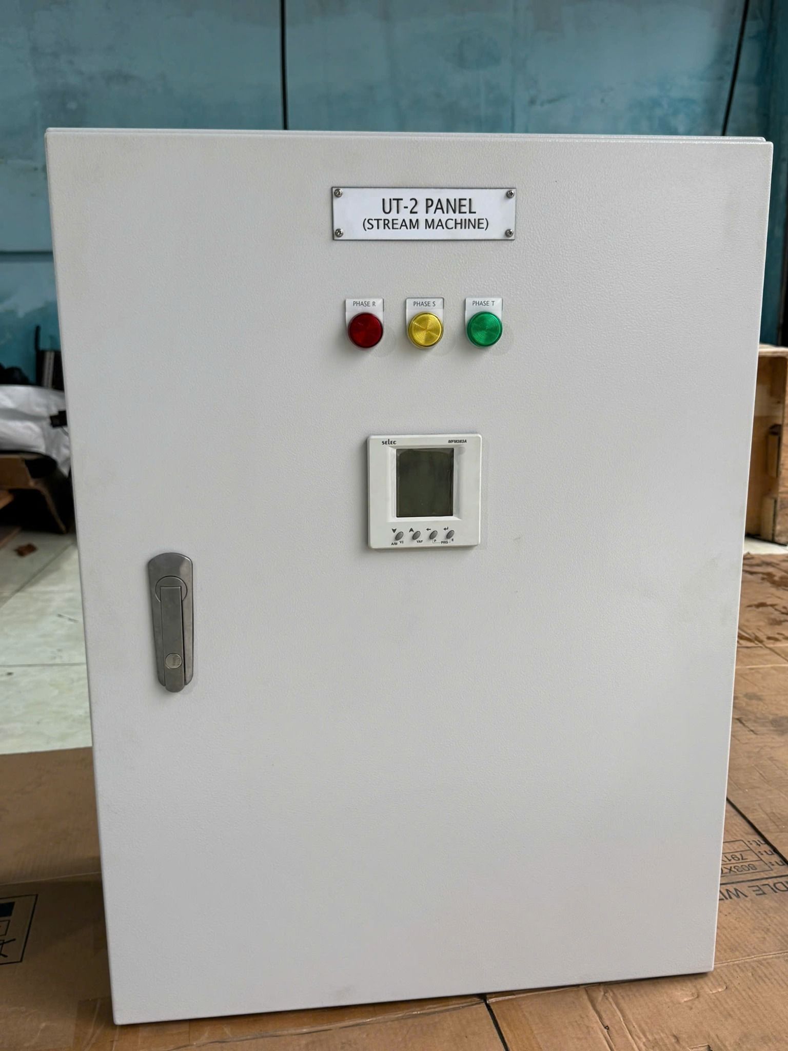  TỦ ĐIỆN HẠ THẾ 