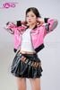  OUTFIT PHỐI SẴN (HAK0507 Áo Khoác Thun Croptop Khóa Kéo Biker - Hồng phối HVV0101 Váy Xếp Li 2 Tầng Khoen Màu Đen ) 