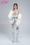  Outfit Phối Sẵn - (HAF0003 Áo Khoác Lông Form Croptop Trắng phối HAM0201 Áo Croptop Kim Sa Bạc Cổ Chữ U Hở Lưng - HVQ0202 Váy Xếp Li Bạc 2 Tầng Khoen) 