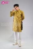  TAD1001 Áo Dài Nam  Cách Gấm Hoa Ly Vân Nổi - Vàng Mustard 