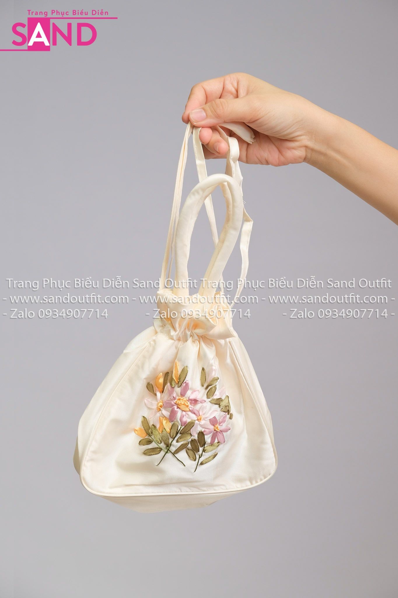  DPX1103 Túi Cầm Tay Thêu Hoa - Kem 