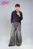  OUTFIT PHỐI SẴN (HAS0701 Áo Sơ Mi Dài Tay Ánh Nhũ Loang Tím Đỏ phối HQB0105 Quần Jean Ống Rộng Thêu Họa Tiết Đỏ Sờn Rách) 