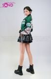 OUTFIT PHỐI SẴN (HAK0902 Áo Khoác Thun Khóa Kéo Croptop Biker - Xanh Lá phối HVV0101 Váy Xếp Li 2 Tầng Khoen Màu Đen) 