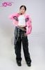  OUTFIT PHỐI SẴN (HAK0506 Áo Khoác Thun Dài Tay Croptop Biker Hồng phối HQA0106 Quần Da Suông Túi Hộp Nam - Đen) 