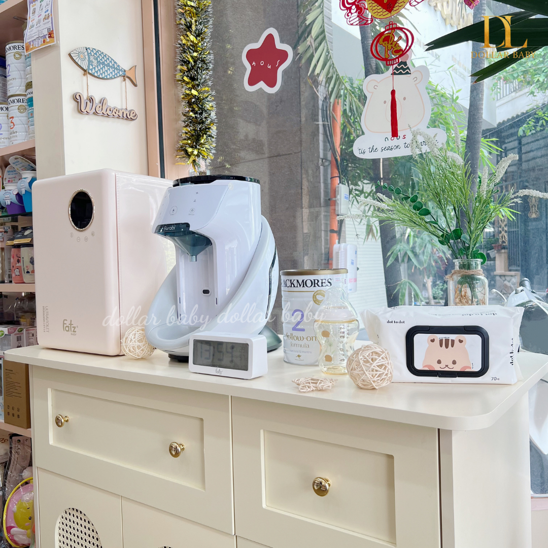  Tủ Gỗ Ngang Ngăn Kéo Cánh Mây Kết Hợp Treo Đồ - Tay Cầm Núm Đồng 