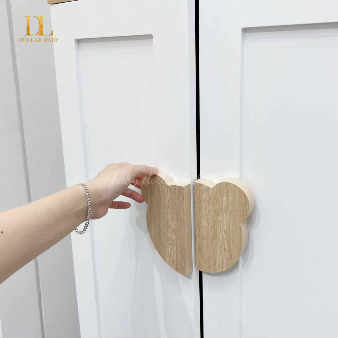  Bộ Tủ Gỗ Trắng Gấu Nâu / Vân  Gỗ  - Tay Cầm Hình Thú 