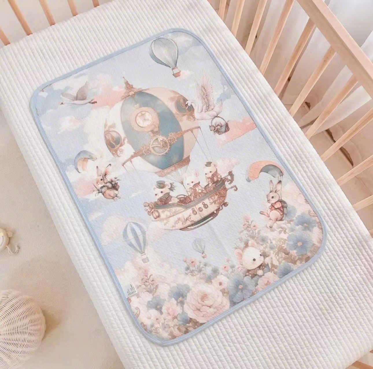  MONONA - Tấm Lót chống Thấm Hoạ Tiết Cổ Tích - 80x100cm 
