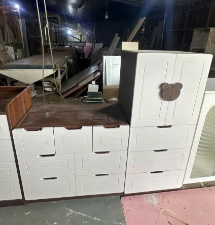  Bộ Tủ Gỗ Gấu Nâu - Chân Sát Đất 