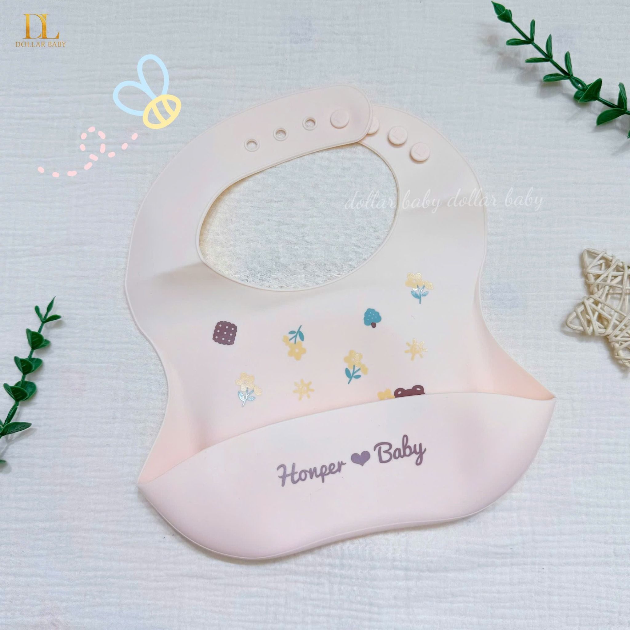  HONPER - Yếm Nhựa Silicon Hoạ Tiết 