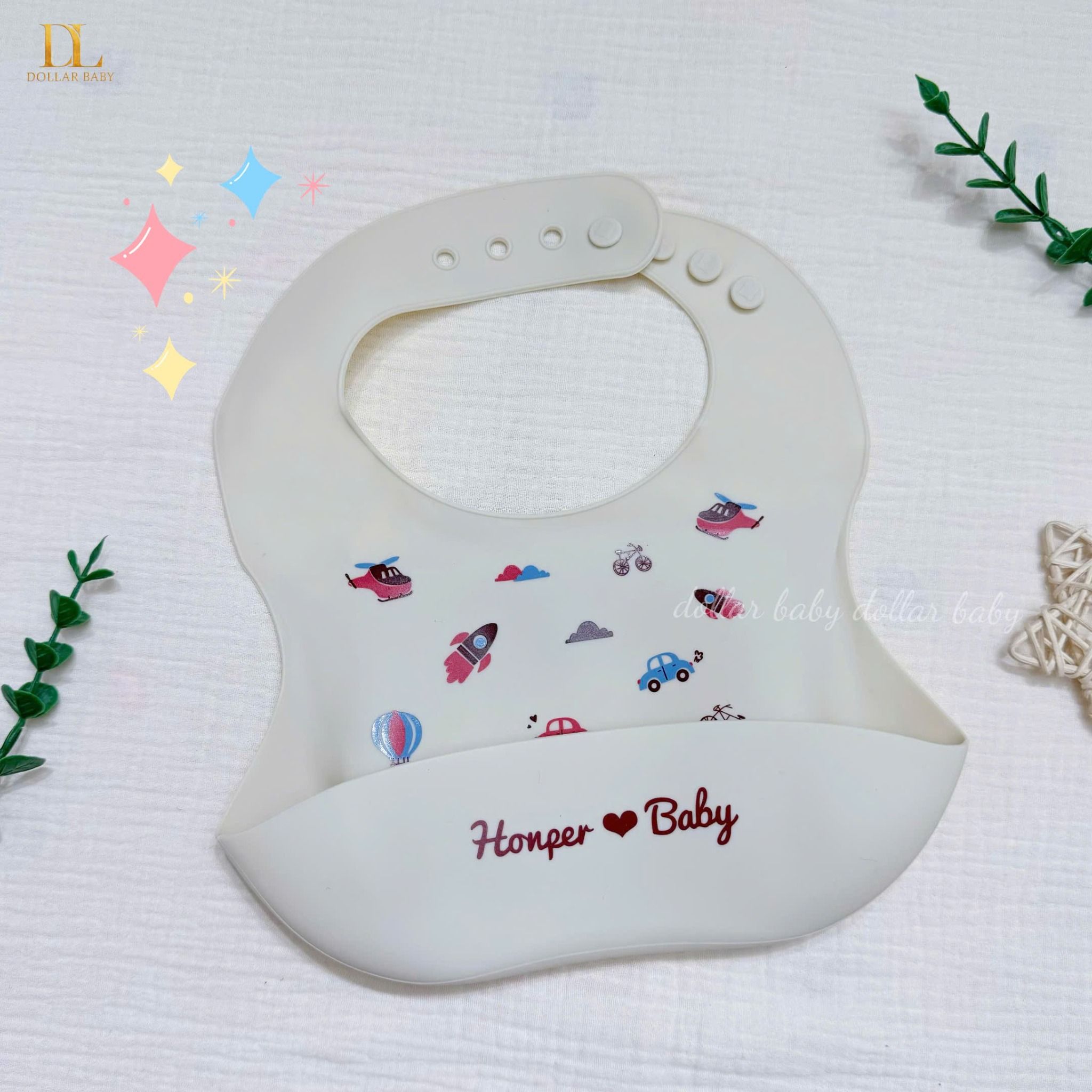  HONPER - Yếm Nhựa Silicon Hoạ Tiết 