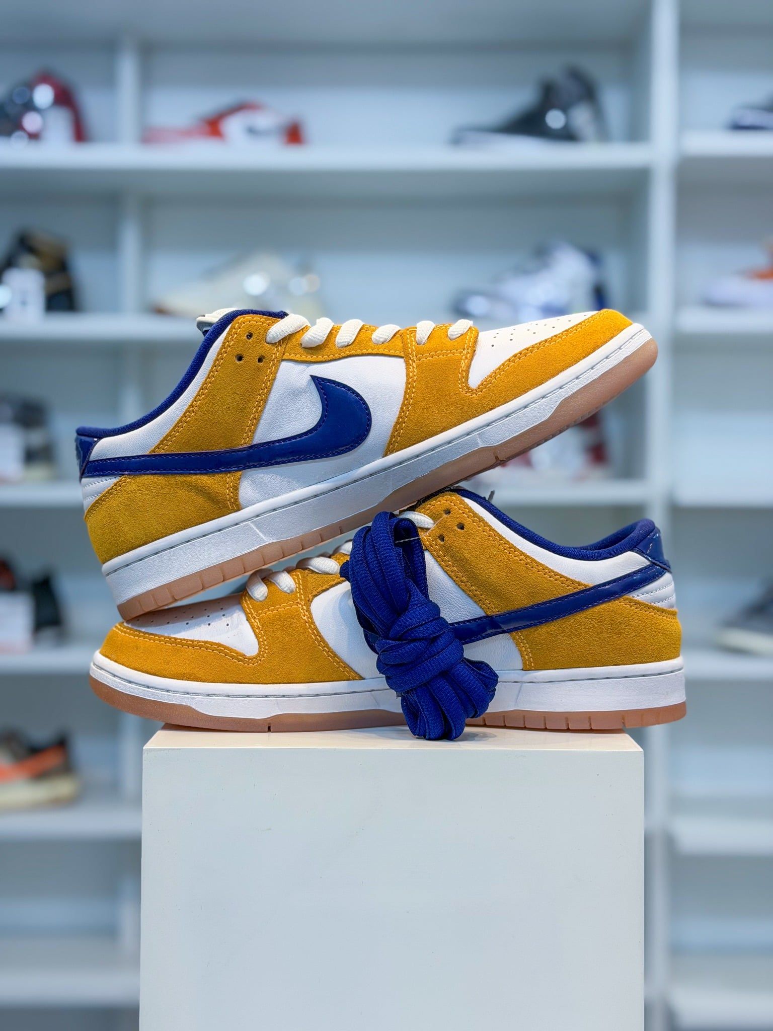 SB Dunk Low Laser Orange [BQ6817-800] – Rex Sneaker