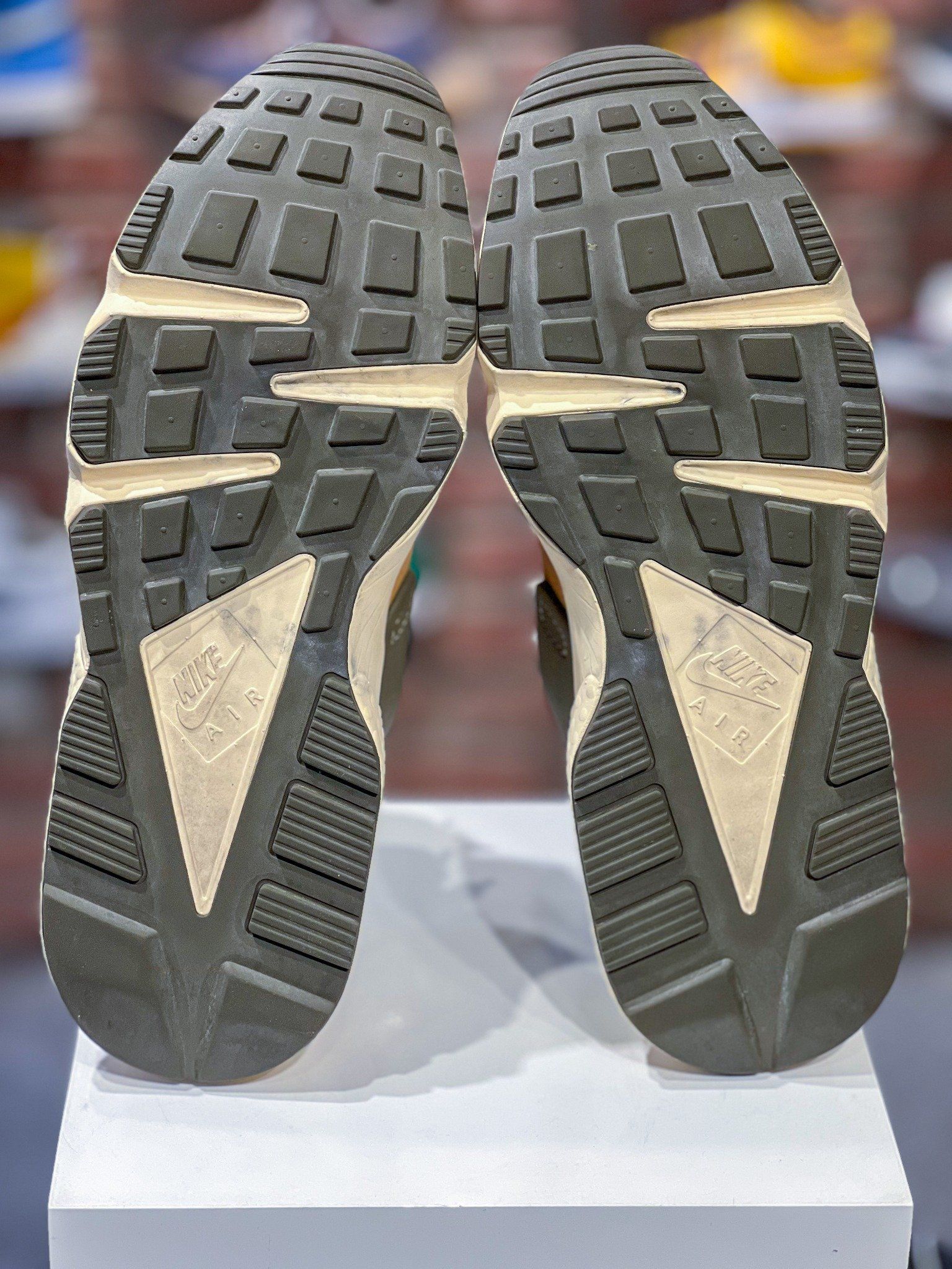 Stussy × Nike Air Huarache Desert Oak [DD1381-200] – Rex Sneaker