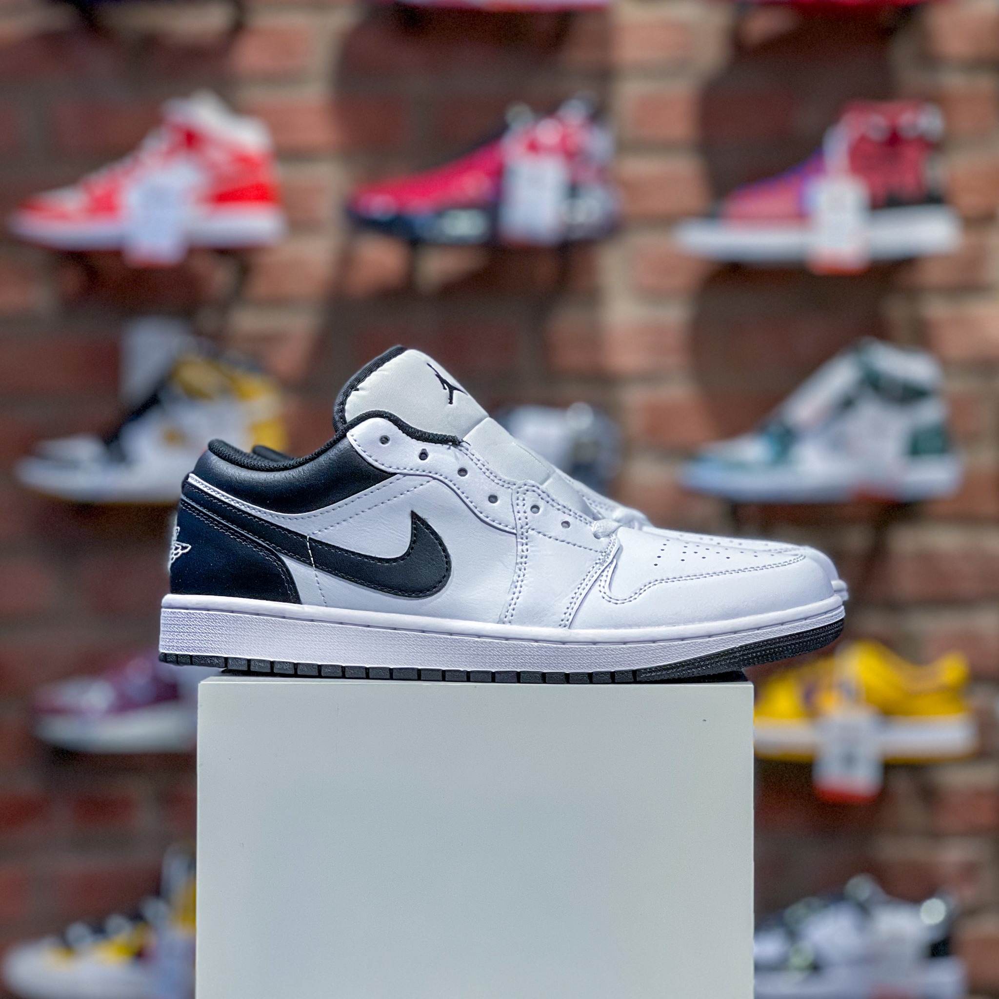Nike Air Jordan 1 Low Reverse Panda – Rex Sneaker