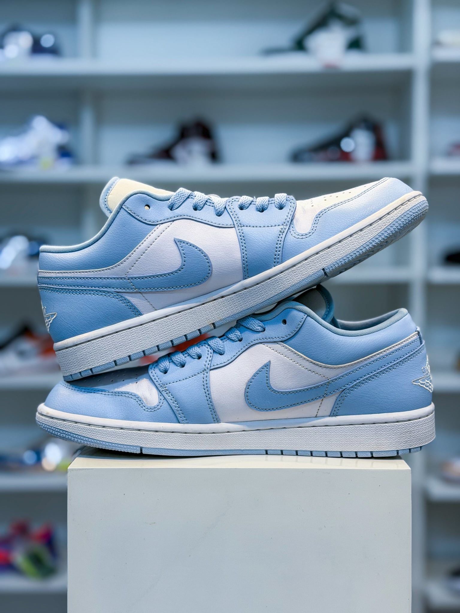 Nike Air Jordan 1 Low Aluminum – Rex Sneaker