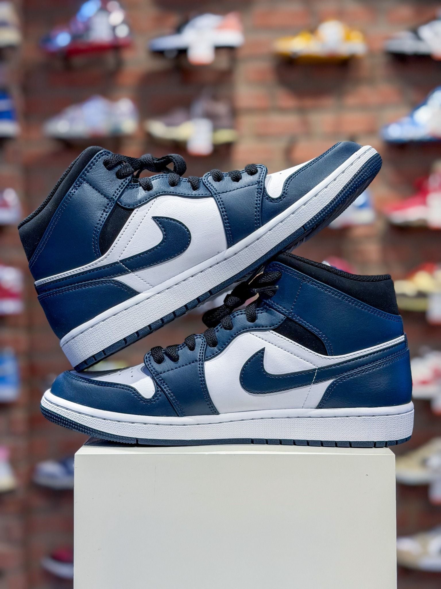 Nike Air Jordan 1 Mid Obsidian – Rex Sneaker