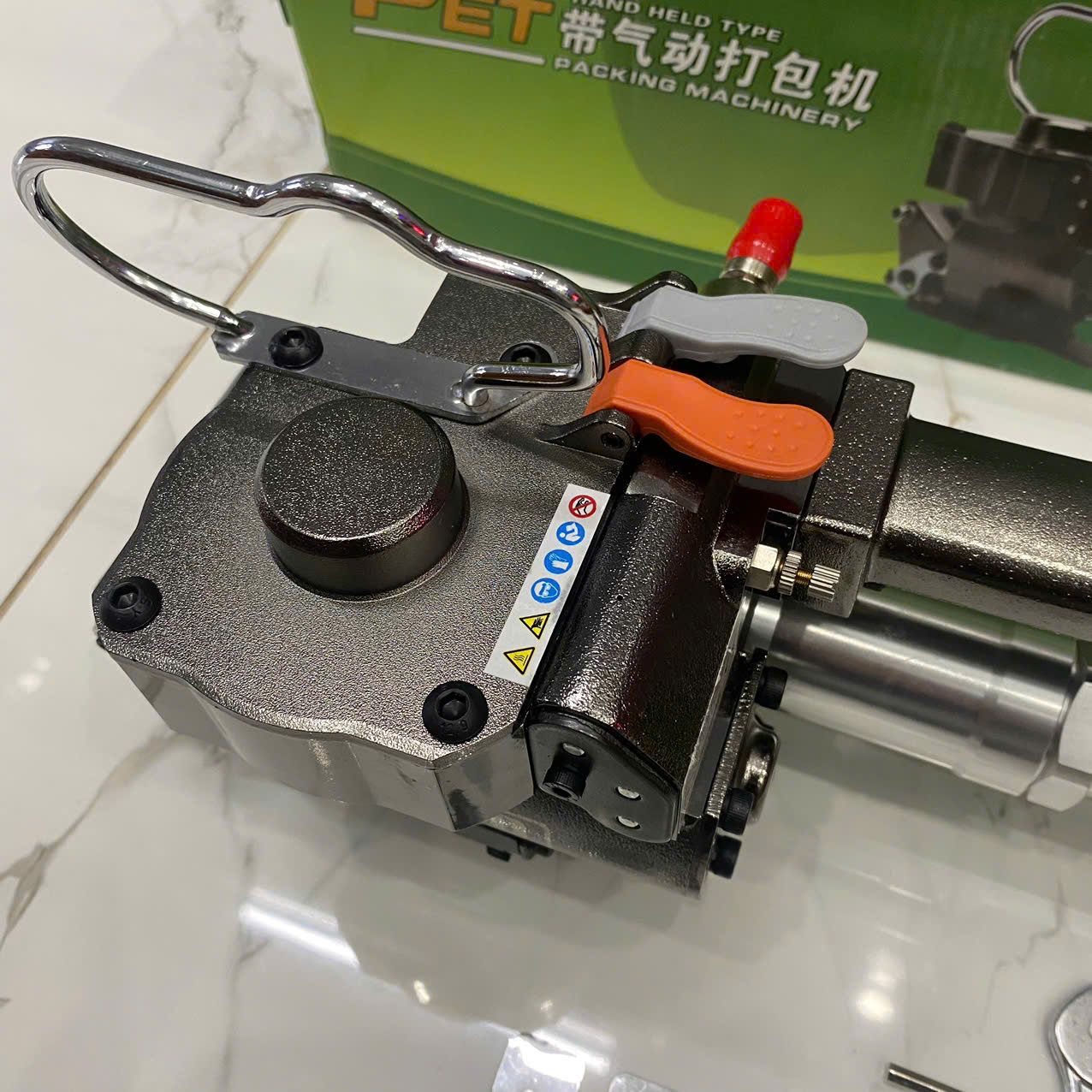  Máy đóng đai nhựa TAIWAN 