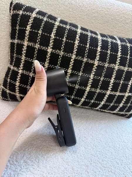 Quạt mini cầm tay phun sương VEECO K90