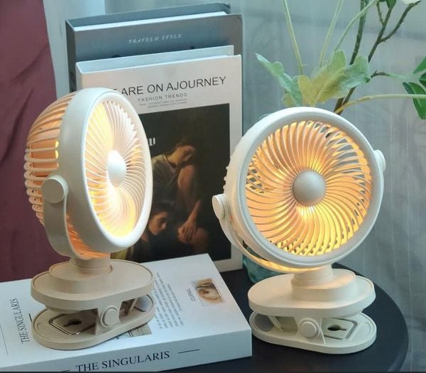 Quạt Kẹp Đa Năng Để Bàn Treo Tường YS2539