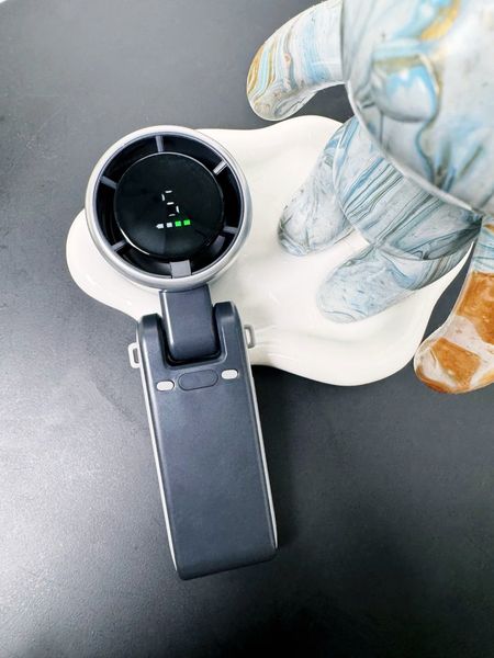 Quạt cầm tay gấp gọn Veeco VMF-07 | Kèm dây đeo cổ