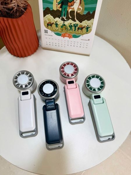 Quạt mini dùng pin sạc VMF-07 PLUS