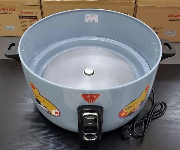 Nồi cơm điện công nghiệp 10 Lít Ladomax HA-71100