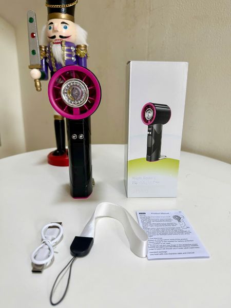 Quạt mini dùng pin sạc GS9
