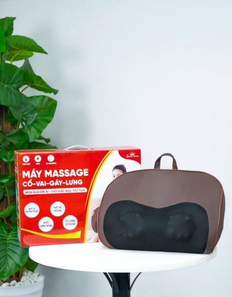 Máy massage cổ vai gáy lưng Queen Crown MC002