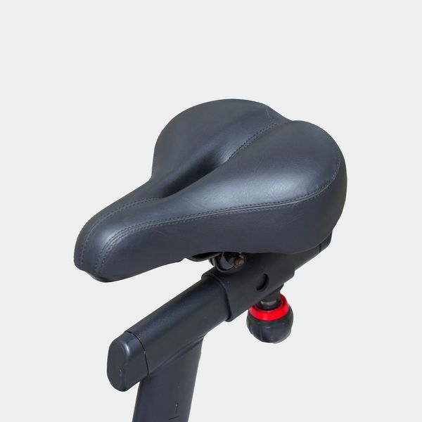 Xe đạp tập Queen Crown 550 Sport