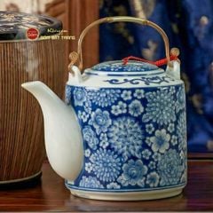 Ấm Tích Bát Tràng Men Lam Vẽ Ngàn Hoa