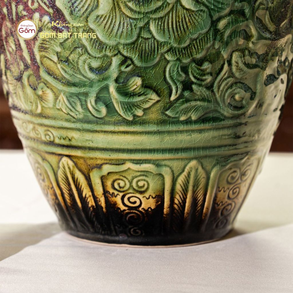 Lọ Hoa Phù Dung Cô Gái