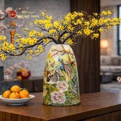 Bình Hoa Dáng Chuông Họa Tiết Công Đào Hoa Trắng