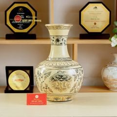 Bình Tỏi Hoa Phù Dung Vẽ Vàng