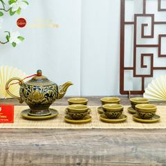 Bộ Ấm Chén Khắc Nổi Hoa Sen Nền Đen