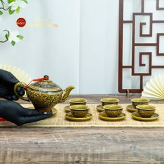 Bộ Ấm Chén Khắc Nổi Hoa Sen Nền Vàng