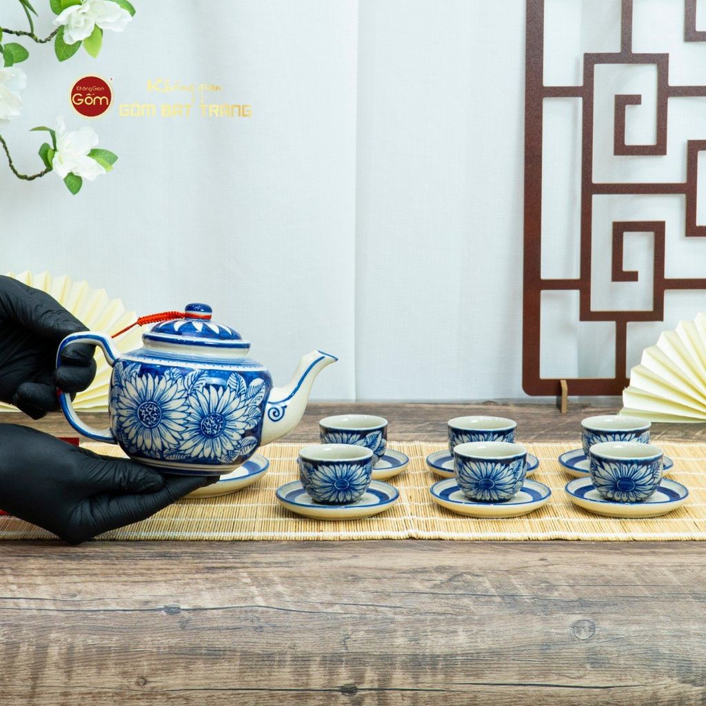 Bộ Ấm Chén Men Lam Vẽ Tay Hoa Hướng Dương