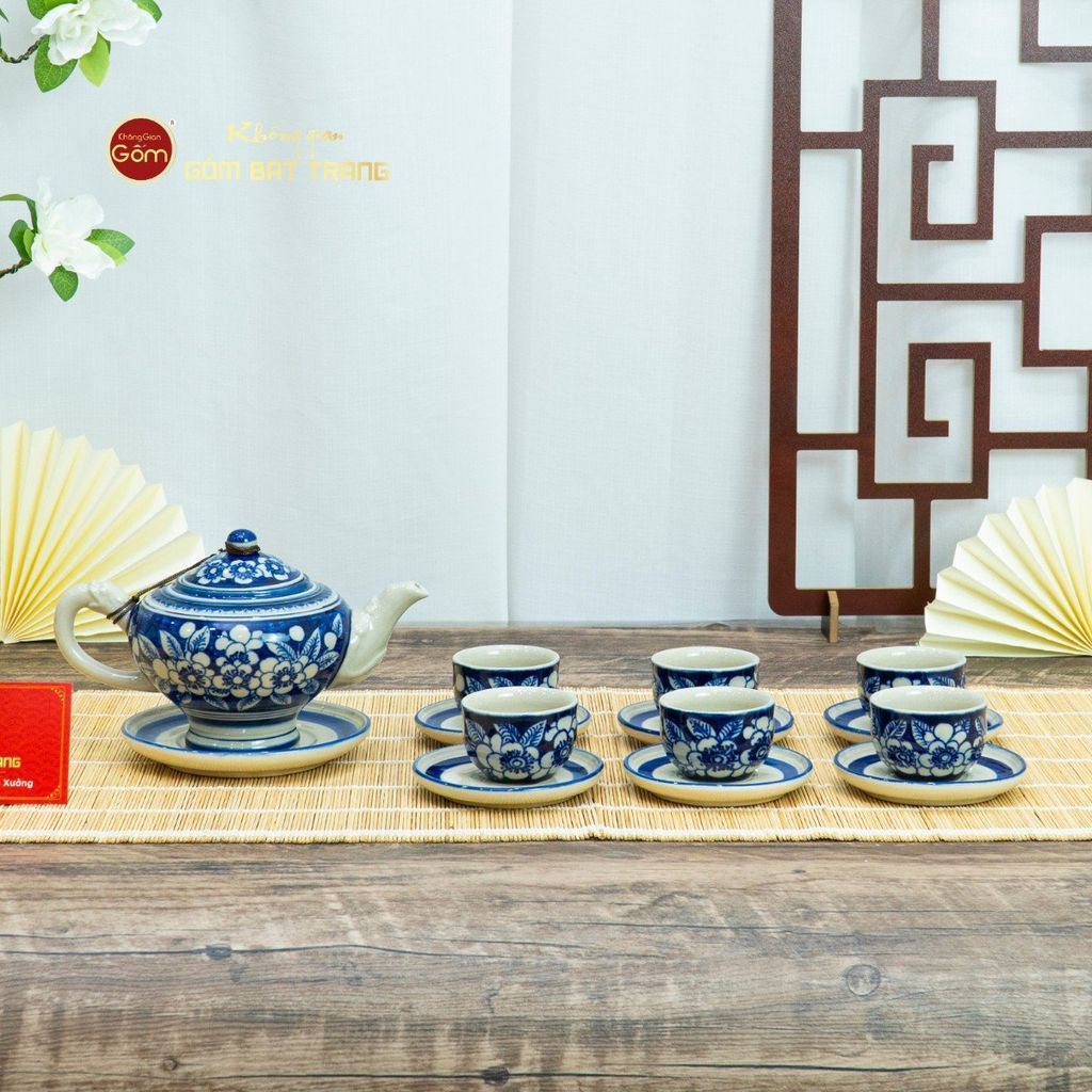 Bộ Ấm Chén Men Lam Vẽ Tay Hoa Mai