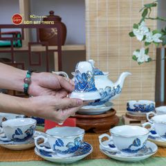 Bộ Ấm Chén Queen Trắng Hoa Sen Tím Đắp Nổi Vẽ Vàng