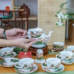 Bộ Ấm Chén Queen Trắng Hoa Sen Xanh Đắp Nổi Vẽ Vàng