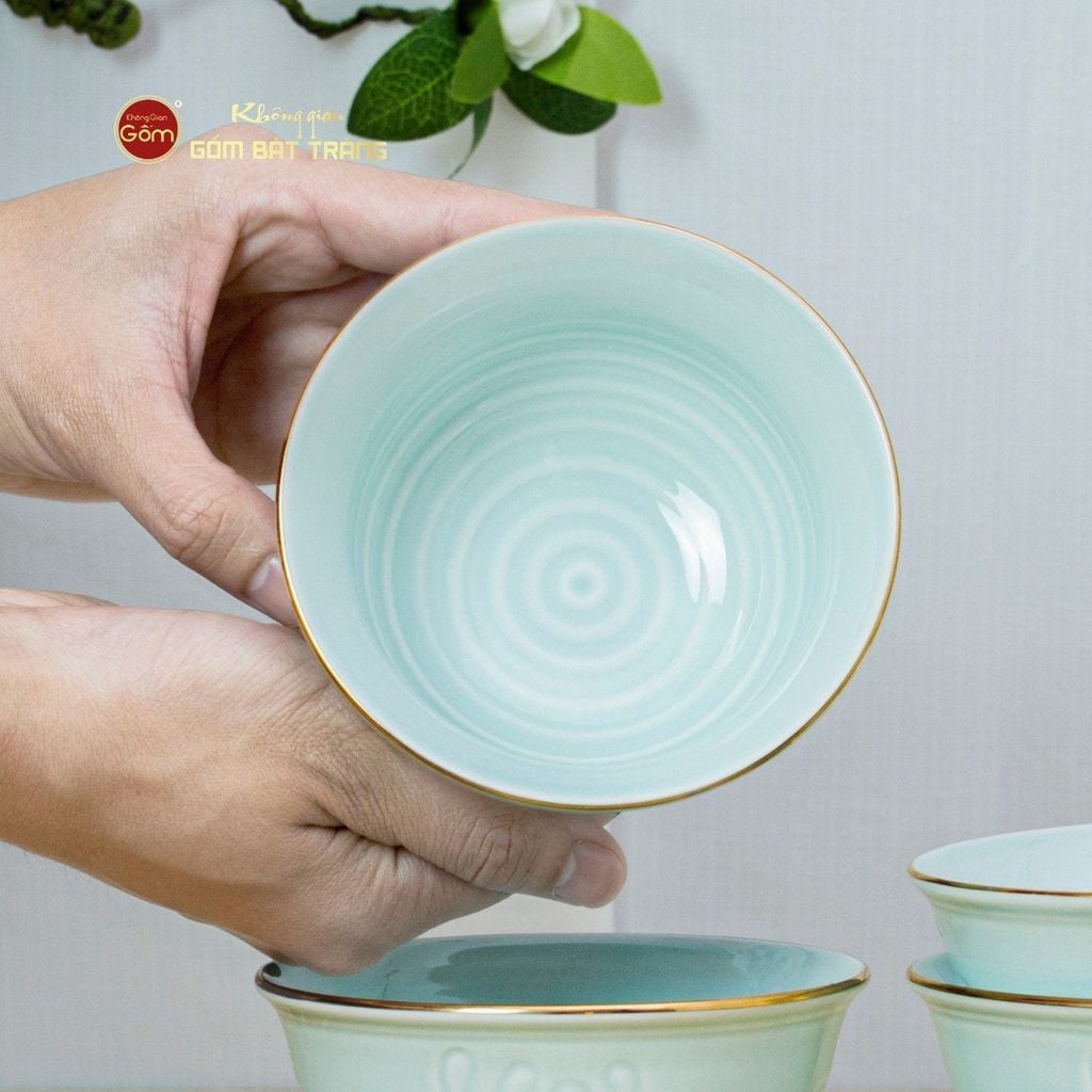 Bộ Bàn Ăn 6 Người (11 Món) Men Ngọc Vân Hoa Cúc Kẻ Vàng