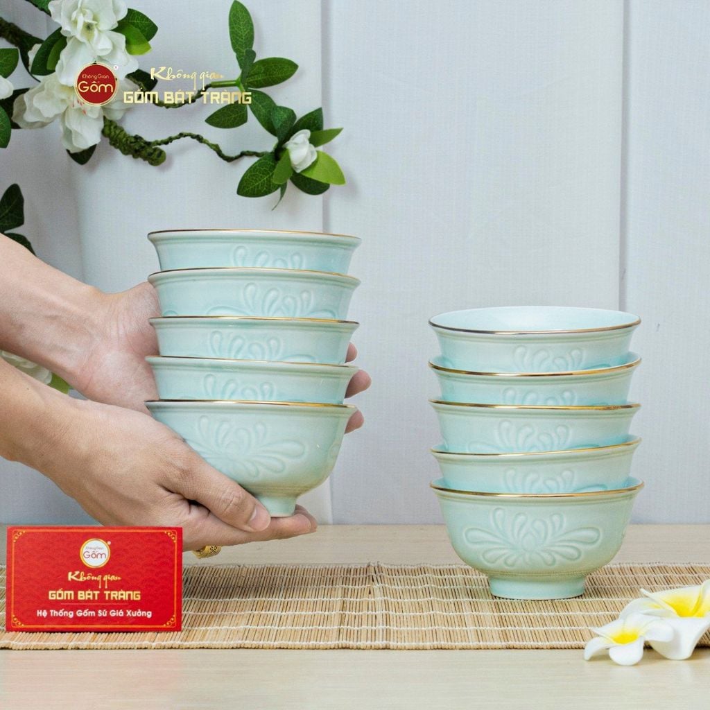 Bộ Bàn Ăn 10 Người (21 Món) Men Ngọc Vân Hoa Cúc Kẻ Vàng